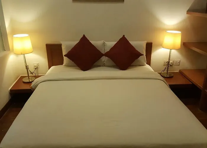 Peninsula Semantan Suites